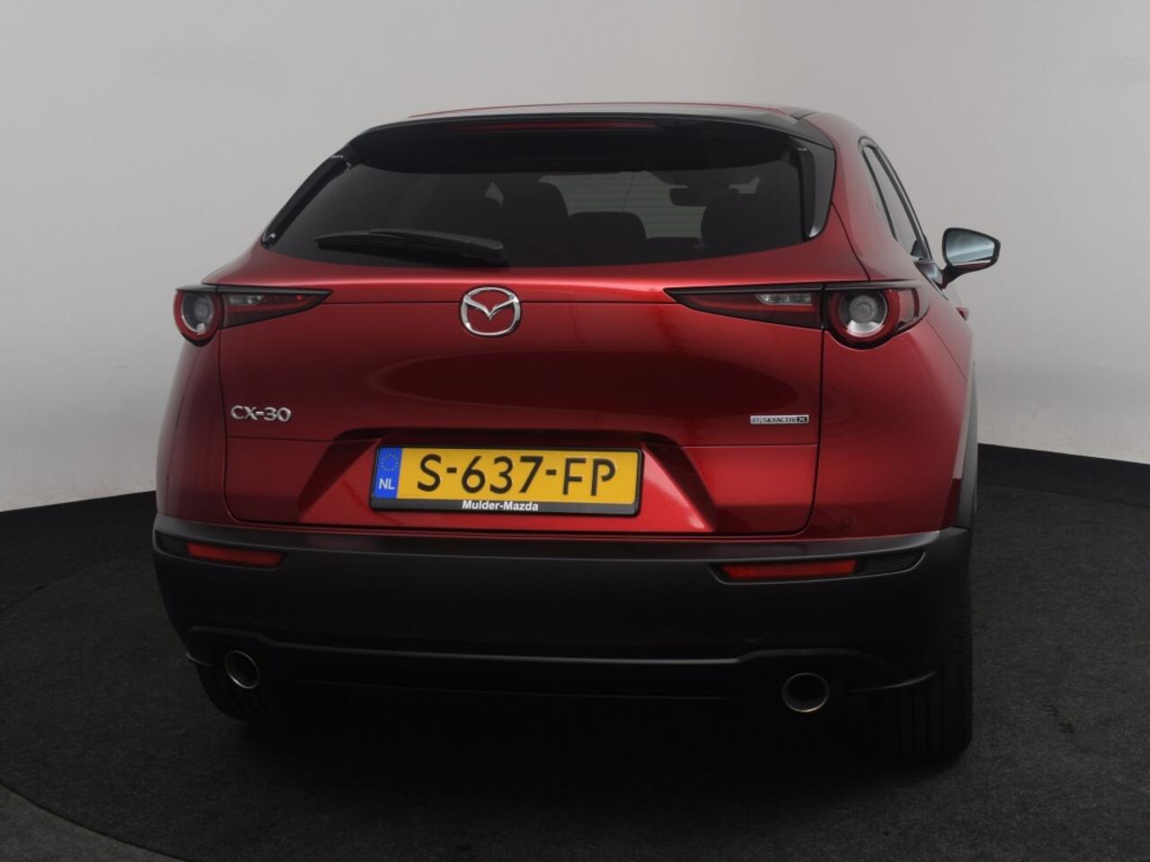 Mazda CX-30 2.0 eSA-X LUXURY LEER NAVI 18"LMV CAMERA