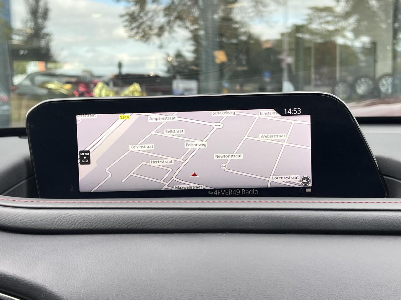 Mazda CX-30 2.0 e-SkyActiv-X 186pk M Hybrid Homura 1e EIGENAAR | NED. AUTO |* 6JAAR GARANTIE | DODEHOEKDETECTIE | ACHTERUITRIJCAMERA | PARKEERSENSOREN V+A | NAVIGATIE | ELEKTR. ACHTERKLEP |