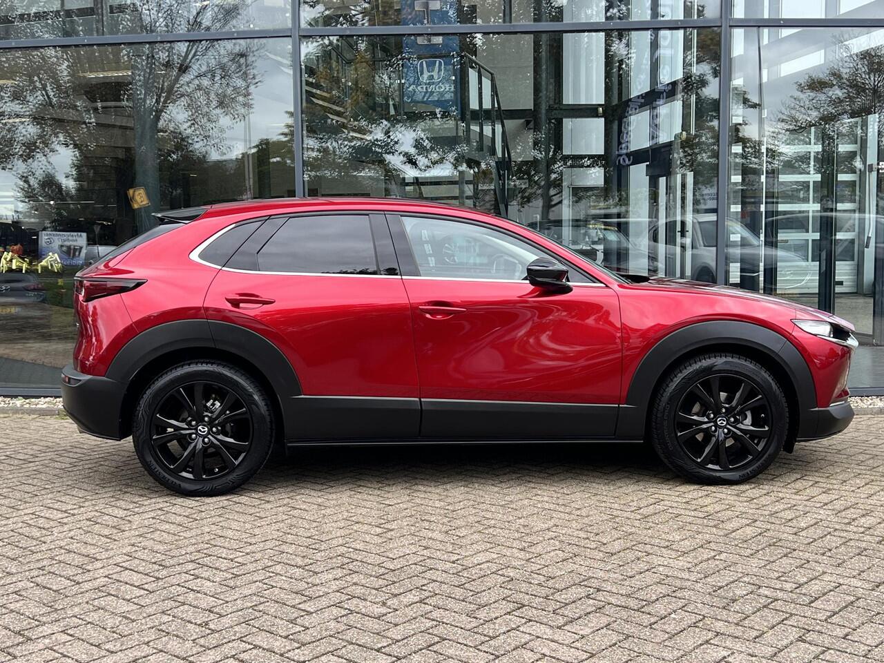Mazda CX-30 2.0 e-SkyActiv-X 186pk M Hybrid Homura 1e EIGENAAR | NED. AUTO |* 6JAAR GARANTIE | DODEHOEKDETECTIE | ACHTERUITRIJCAMERA | PARKEERSENSOREN V+A | NAVIGATIE | ELEKTR. ACHTERKLEP |