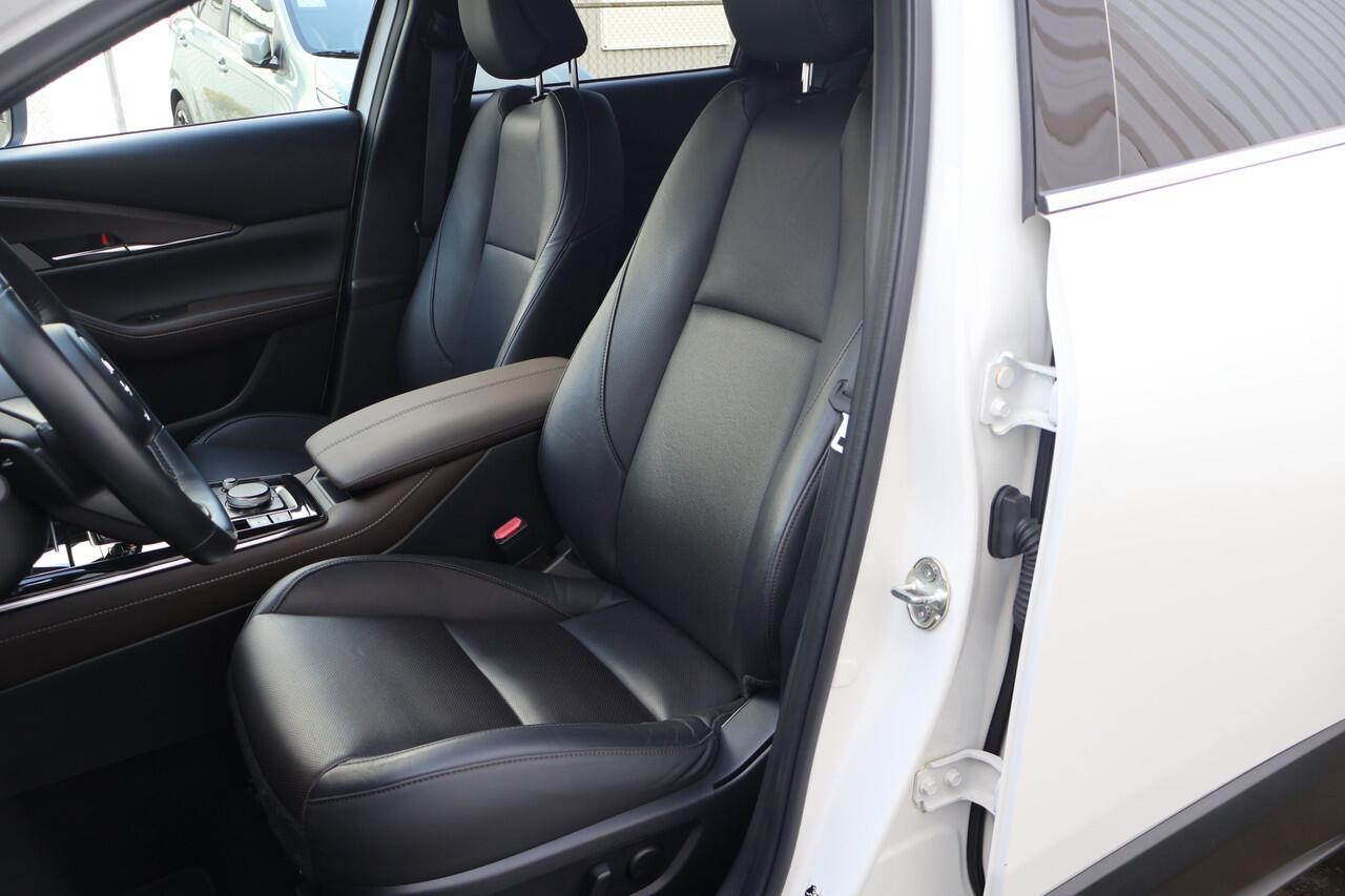 Mazda CX-30 2.0 e-SkyActiv-G M Hybrid Luxury .