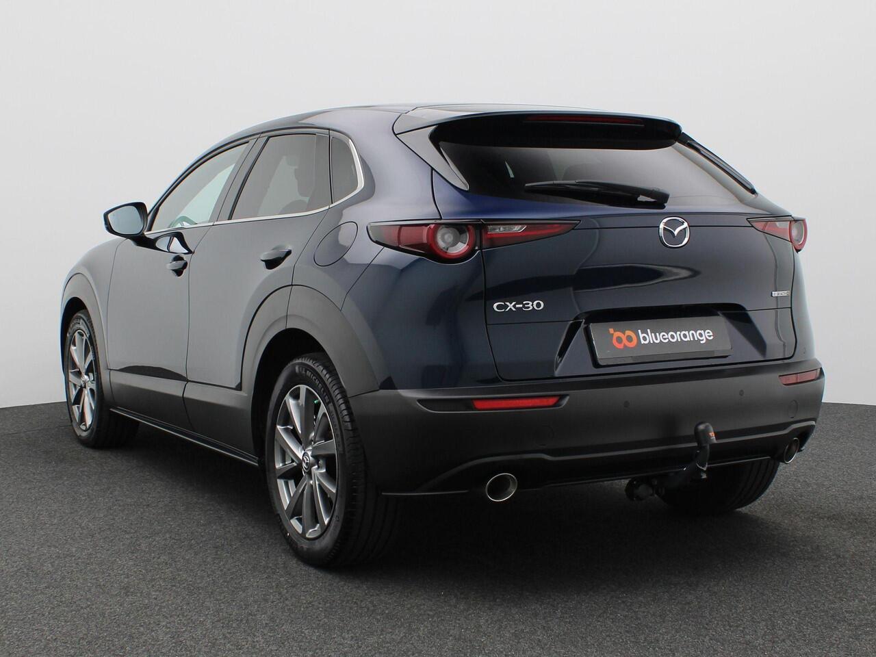 Mazda CX-30 2.0 e-SkyActiv-X M Hybrid Homura 186PK Aut. Head-up display, Trekhaak, Dodehoek detectie, Keyless, Elektr. Achterklep, Stoelverwarming, 18" LM Velgen, Adaptieve Cruise Control, Camera