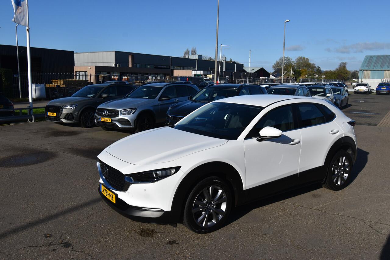 Mazda CX-30 2.0 e-SkyActiv-X M Hybrid Comfort , ST+STUUR VERW , NAVI , CLIMATR , CR CONTR , TREKHAAK , PDC V+A ,