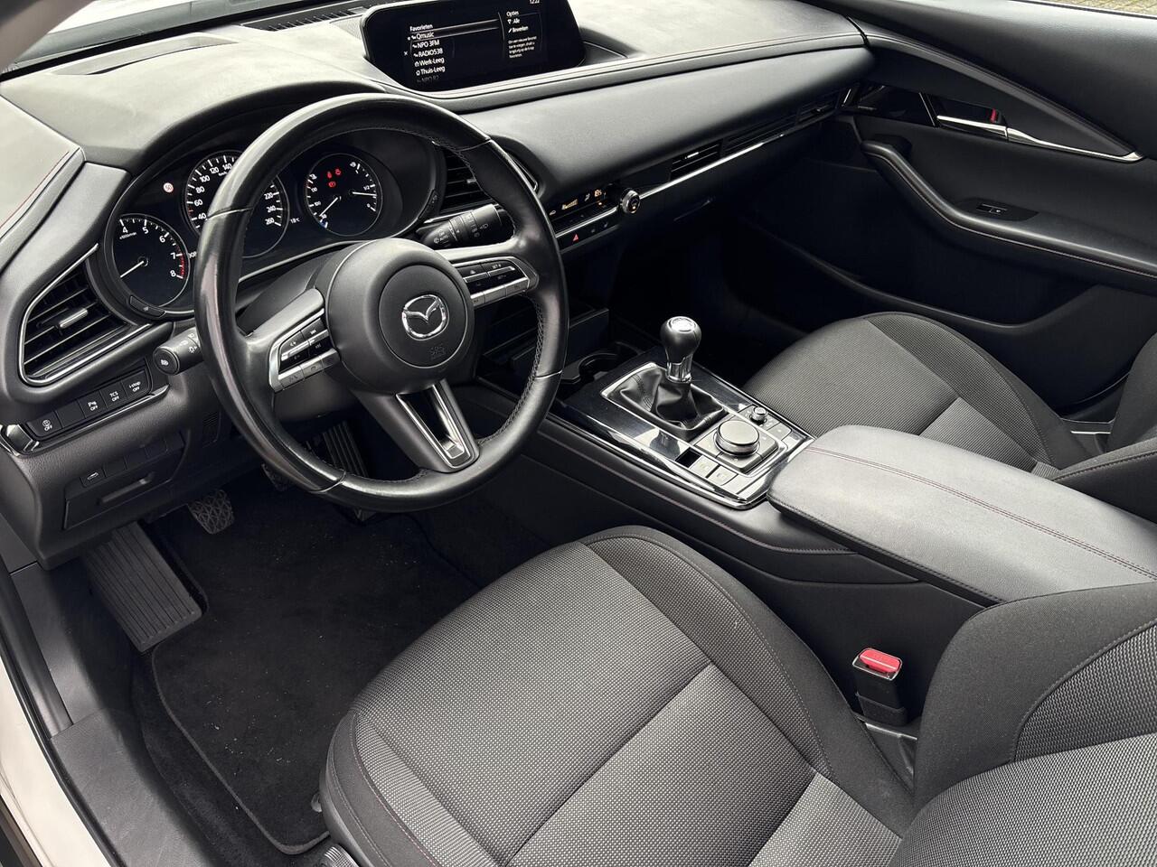 Mazda CX-30 2.0 e-SkyActiv-X M Hybrid Sportive Parkeersensoren voor- en achter | Achteruitrijcamera| Apple CarPlay & Android Auto | Bose geluidsinstallatie | Adaptieve Cruise Control