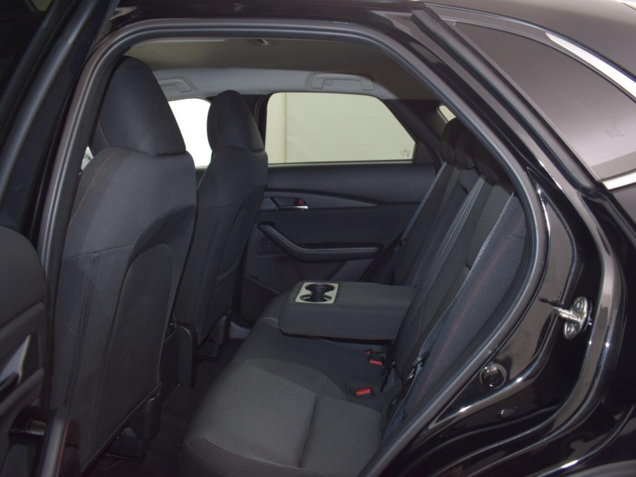 Mazda CX-30 2.0 eSA-X SPORTIVE CAMERA 18" LMV APPLE CARPLAY