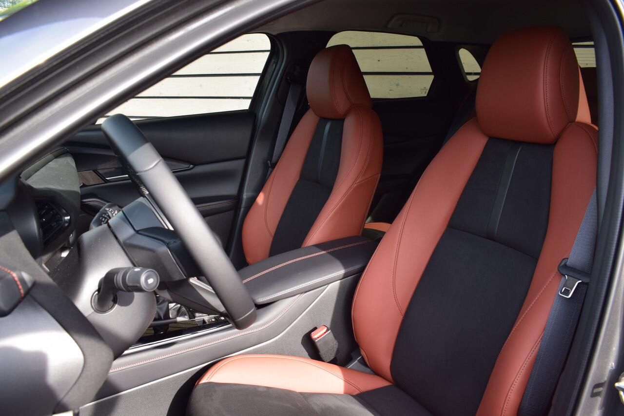 Mazda CX-30 2.0 e-SkyActiv-X M Hybrid Nagisa - ¤ 3.000.- korting