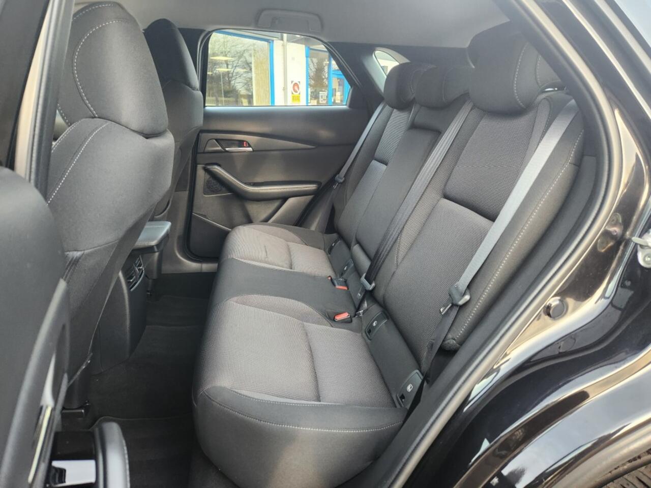 Mazda CX-30 2.0 Skyactiv 150pk Automaat, Adapt. Cruise, Apple/Android, Stoel- stuurverwarming