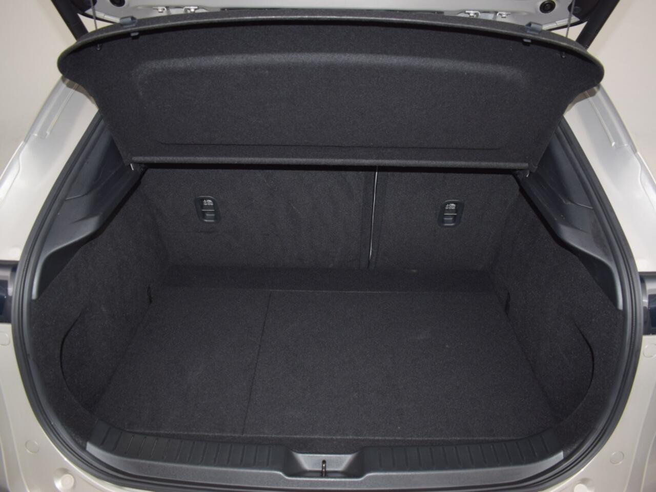 Mazda CX-30 2.0 eSA-X Excl. line AUTOMAAT LEER CAMERA APPLE CARPLAY