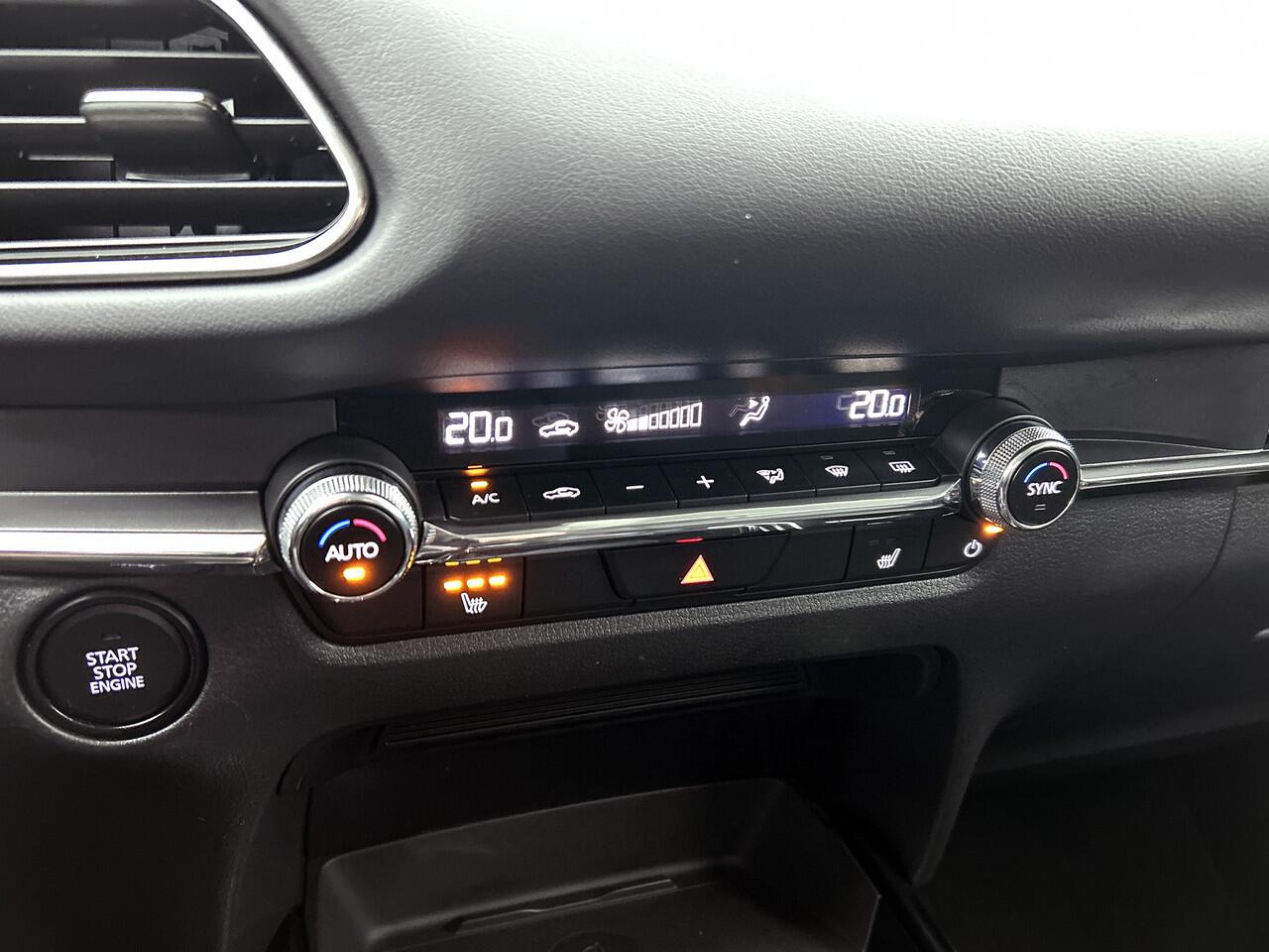 Mazda CX-30 2.0 e-SkyActiv-G M Hybrid Homura Camera achter | El. achterklep | Lane Assist