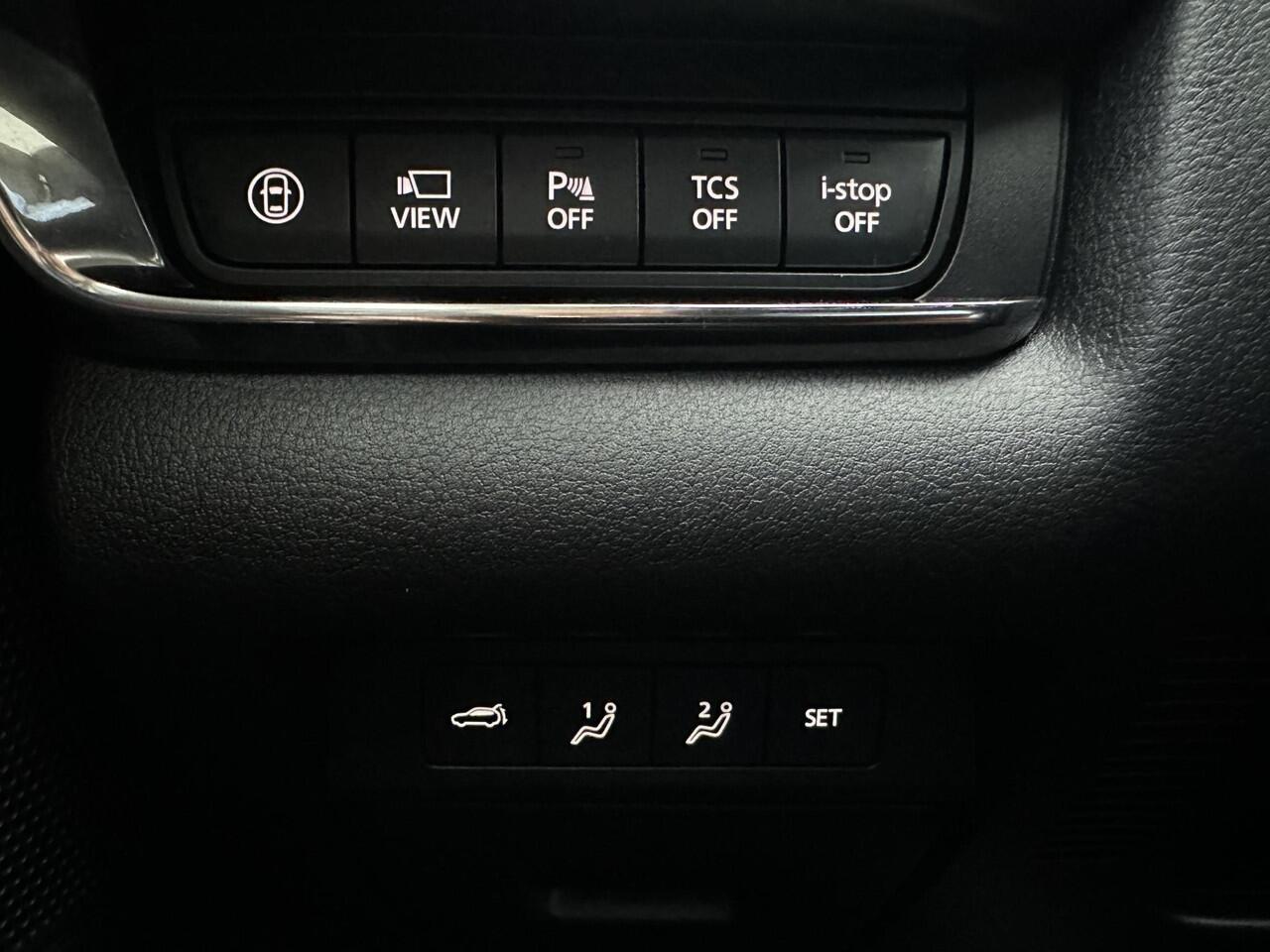 Mazda CX-30 2.0 e-SkyActiv-X M Hybrid Luxury AUTOMAAT | SCHUIFKANTELDAK | 360 CAMERA | AFNEEMBARE TREKHAAK | AERO PACK |