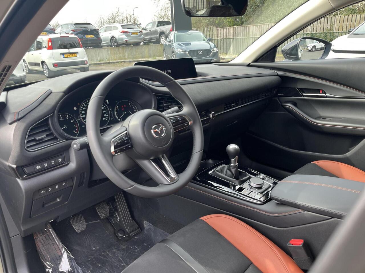 Mazda CX-30 2.5 e-SkyActiv-G M Hybrid Nagisa | Half leder | Navigatie | BOSE Audio | Elektrische achterklep