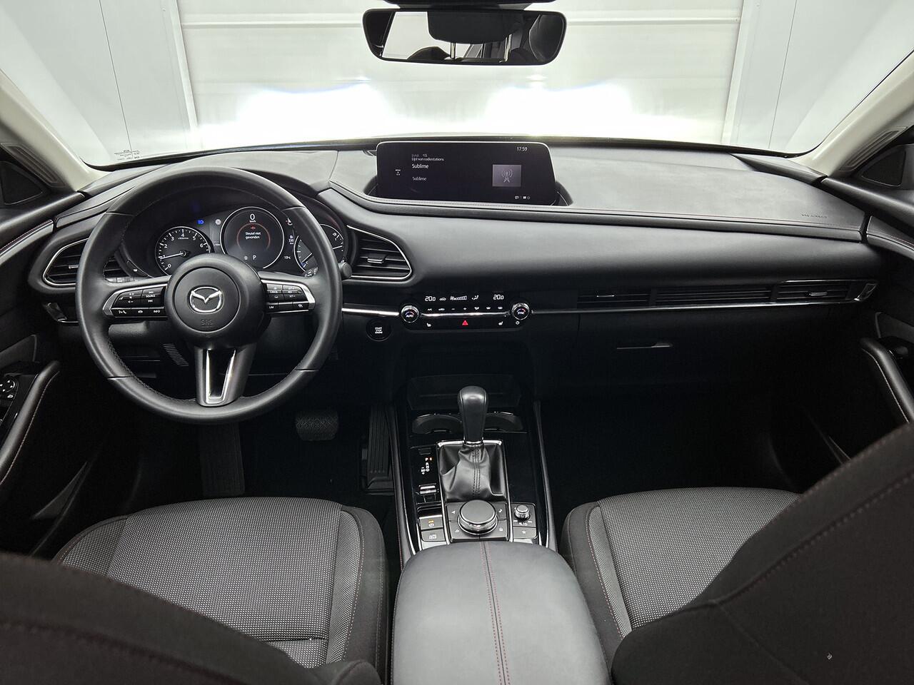 Mazda CX-30 2.0 e-SkyActiv-G M Hybrid Homura Stoelverwarming / Parkeerhulp / Lane assist