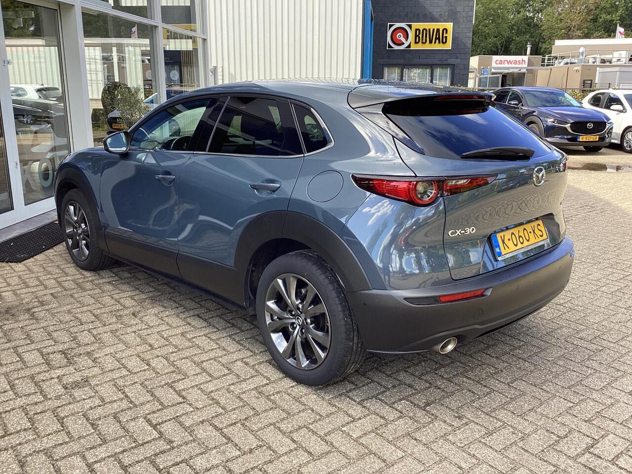 Mazda CX-30 2.0 e-SkyActiv-X M Hybrid Luxury 1e Eig., NL-Auto, Dealer Ondh., Navigatie, Bose, Apple Carplay/ Android Auto, Leer, Camera 360, Parkeerhulp, Electr-A.klep, Cruise Controle Add., Stuur & Stoel verwarm., Keyless.