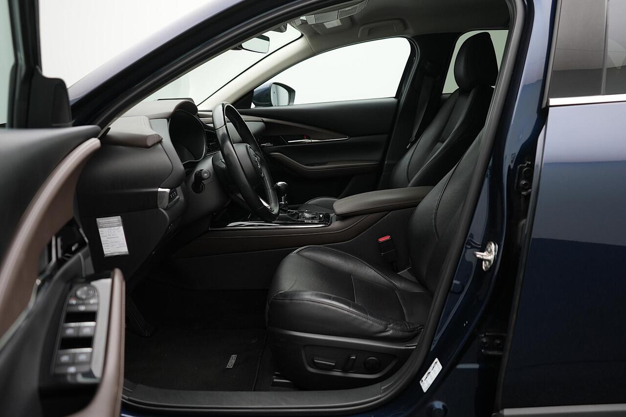 Mazda CX-30 2.0 SkyActiv-X Luxury : dealer onderhouden