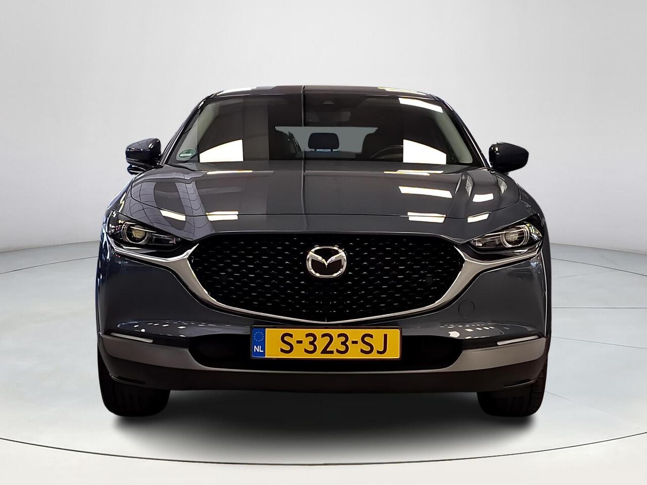 Mazda CX-30 2.0 e-SkyActiv-X M Hybrid Luxury | Apple Carplay/Android Auto | Achteruitrijcamera | Stoel/stuurverwarming | Elektrische achterklep | Afneembare trekhaak |