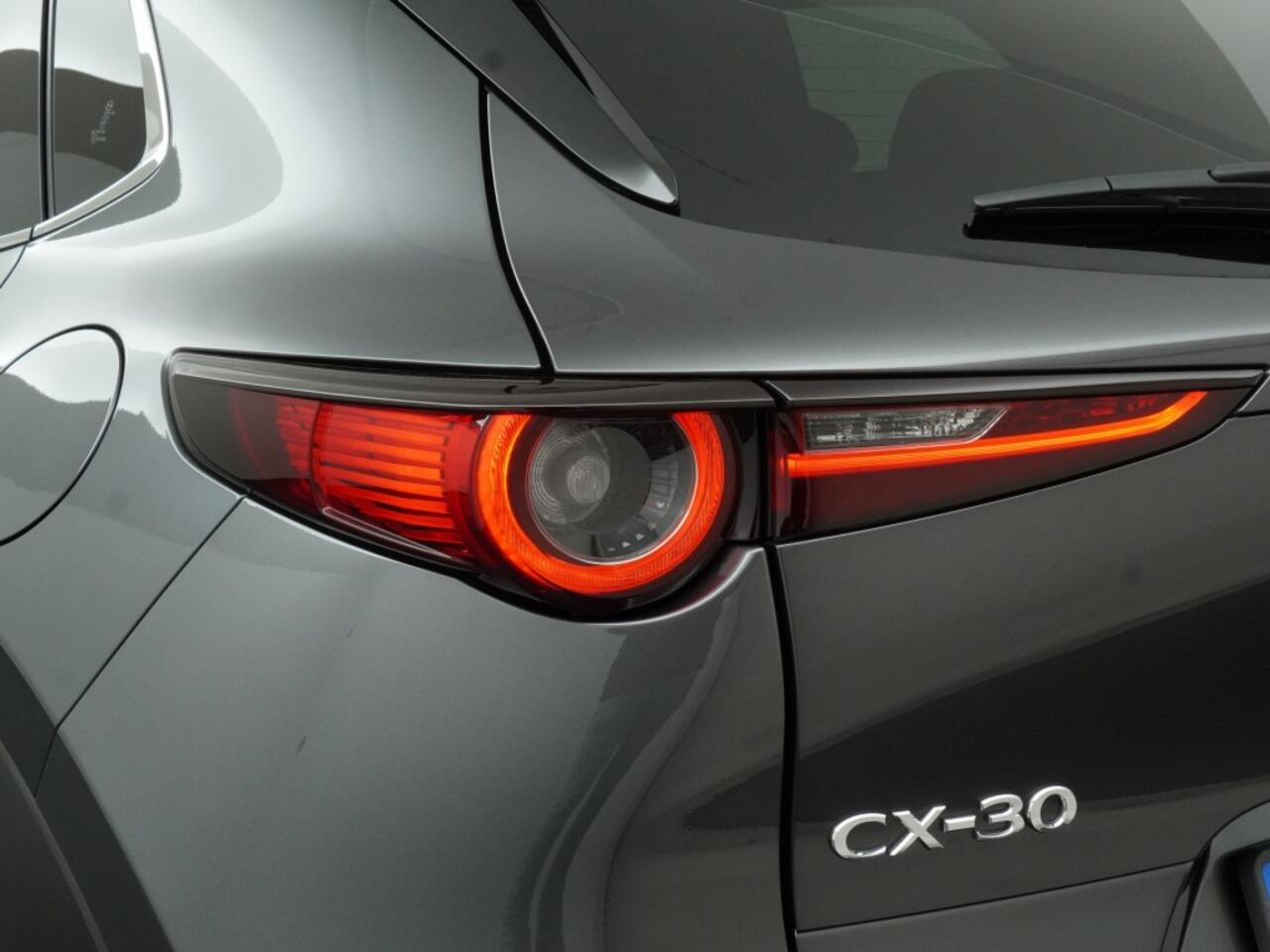 Mazda CX-30 SKYACTIV-X 180 Luxury | Leer | volledig dealer onderhouden