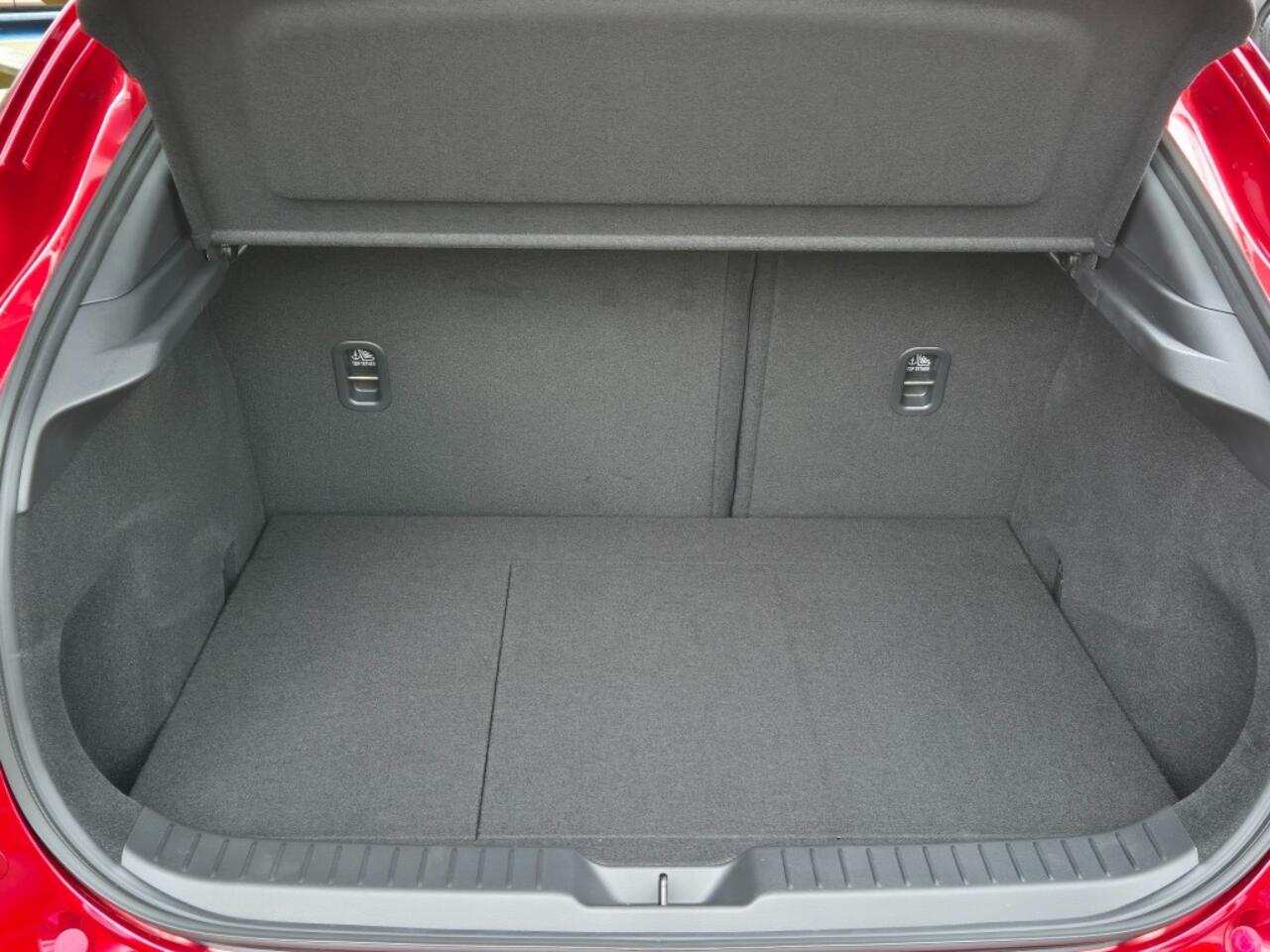 Mazda CX-30 E- SKYACTIV- G 2.5 140 6MT M-HYBRID HOMURA / â¬3000 VOORDEEL/ DEMO