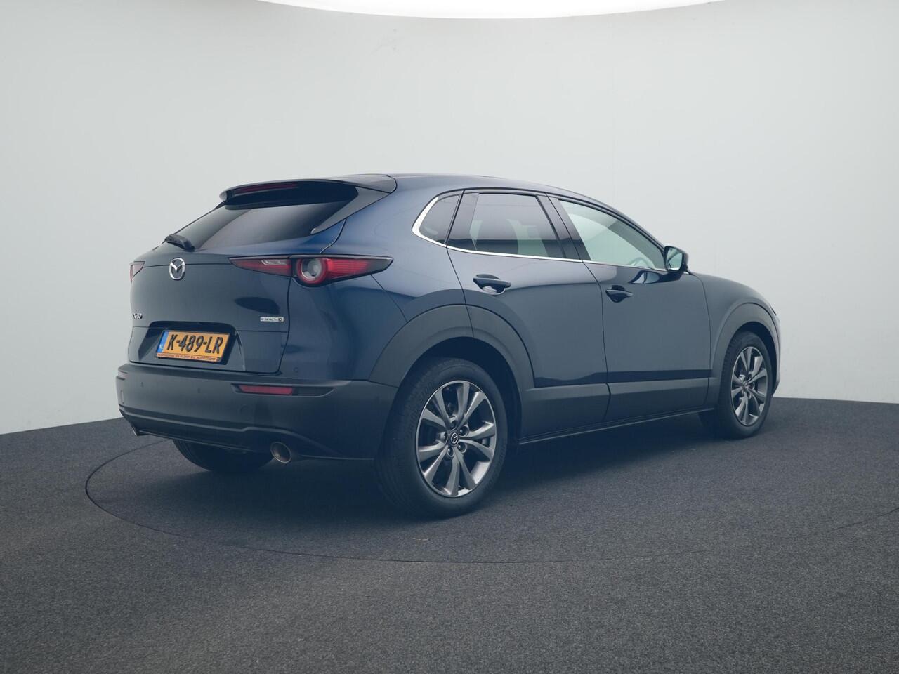 Mazda CX-30 2.0 e-SkyActiv-X Luxury i-Activsense automaat : dealer onderhouden