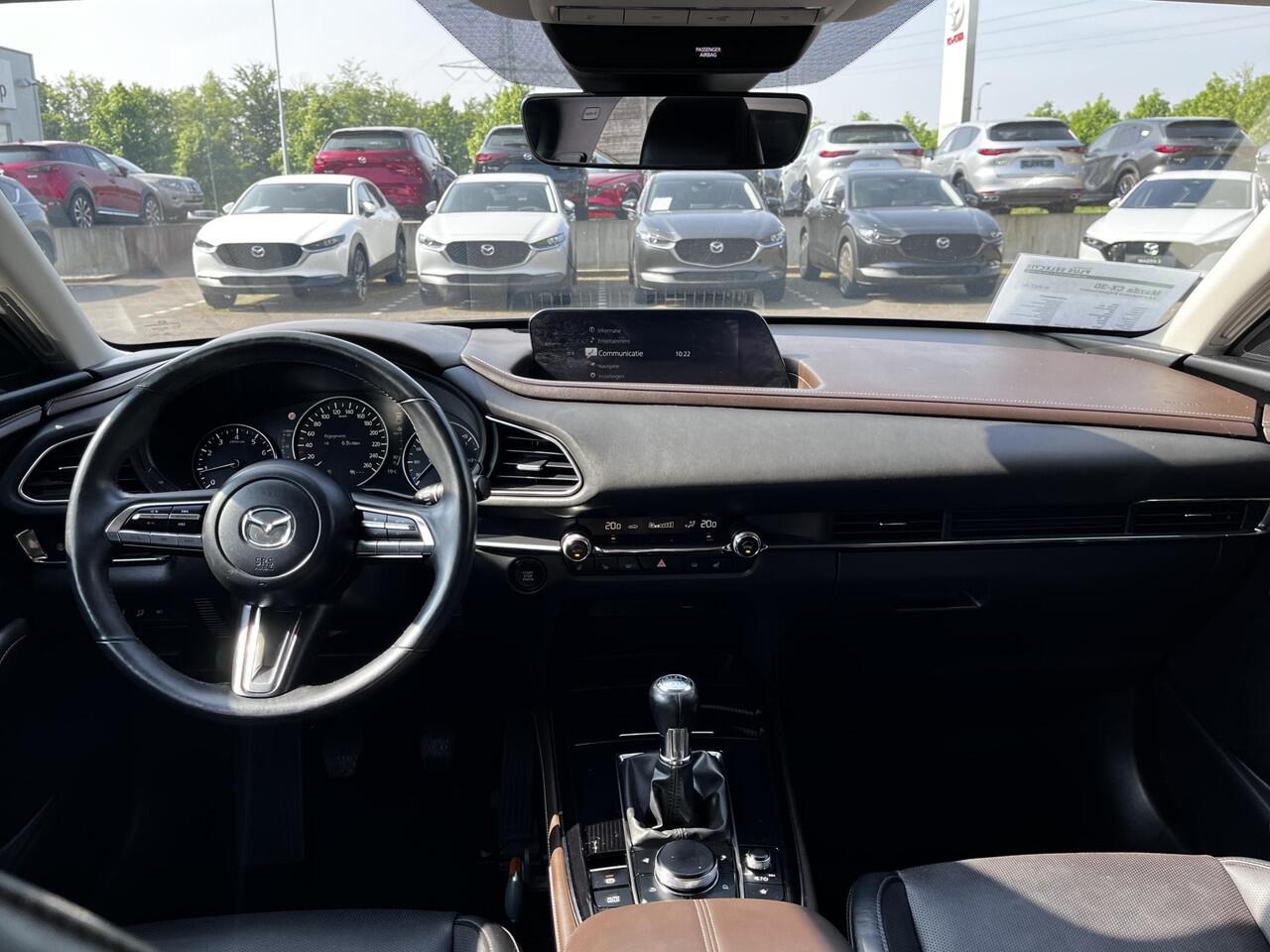 Mazda CX-30 2.0 e-SkyActiv-X M Hybrid Comfort | 180PK | Trekhaak | Leer pakket | LED | Radar cruise |