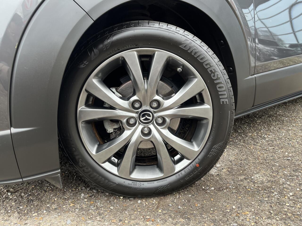 Mazda CX-30 2.0 e-SkyActiv-X M Hybrid Luxury // LEDER // ELEK.STOEL+GEHEUGEN // CAMERA // NAVI+CARPLAY // HEAD-UP DISPLAY //