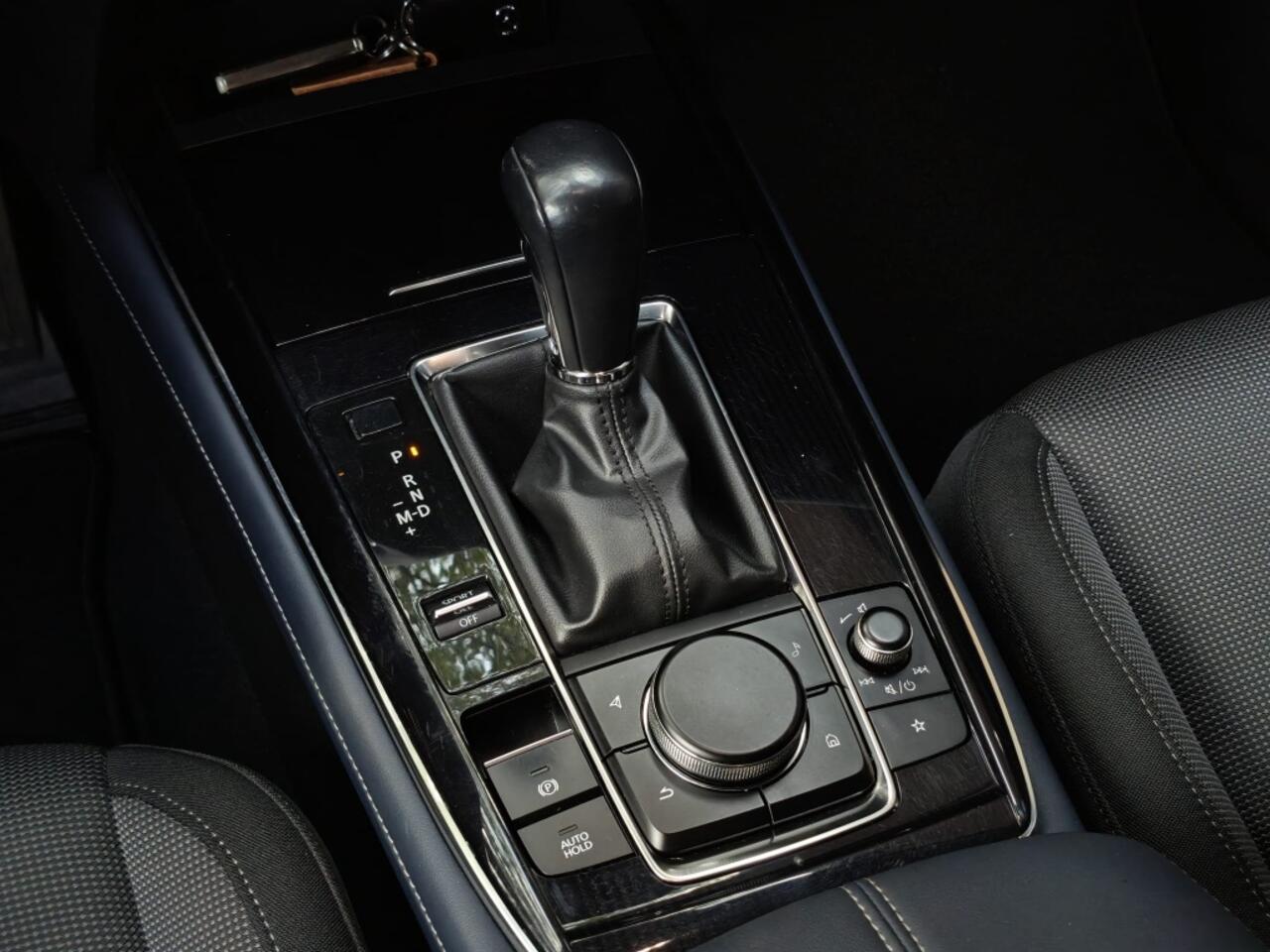 Mazda CX-30 2.0 SA-G Comfort, CAMERA / STOEL+STUUR V.W.