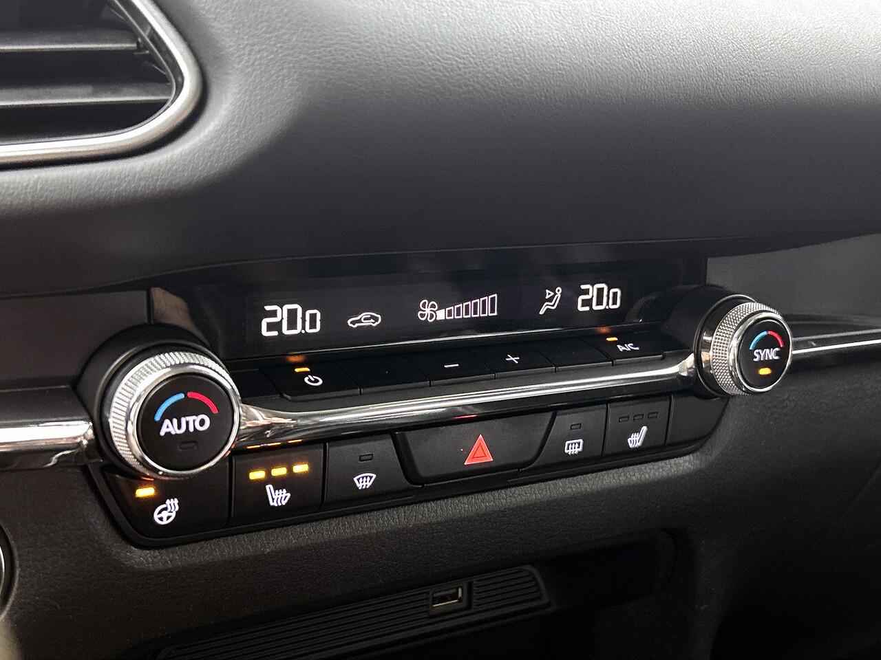 Mazda CX-30 2.0 e-SkyActiv-X M Hybrid Luxury | LEDER | BOSE | Elec. Achterklep |