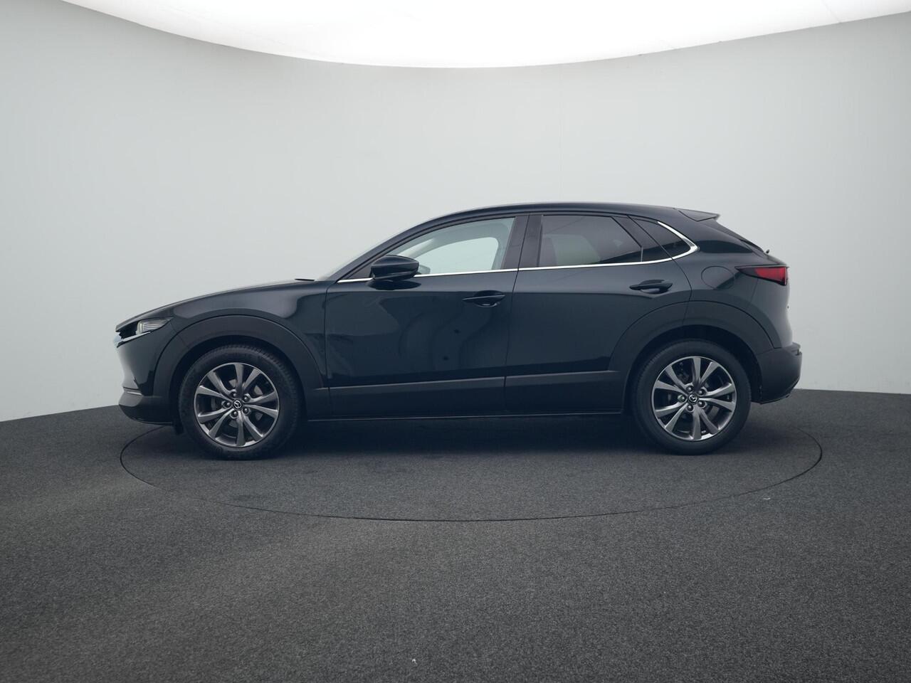 Mazda CX-30 2.0 e-SkyActiv-X Luxury i-Activesense automaat met afneembare trekhaak : dealer onderhouden