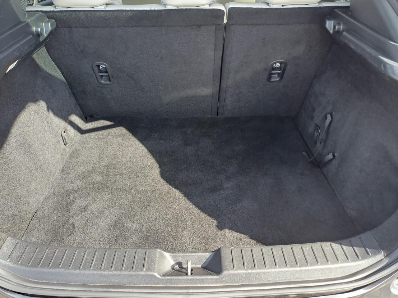 Mazda CX-30 2.0 e-SkyActiv-X M Hybrid Luxury | BOSE AUDIO | CRUISECONTROL | STOEL/STUUR VERWARMING | Wij bieden ook financiering mogelijkheden aan.