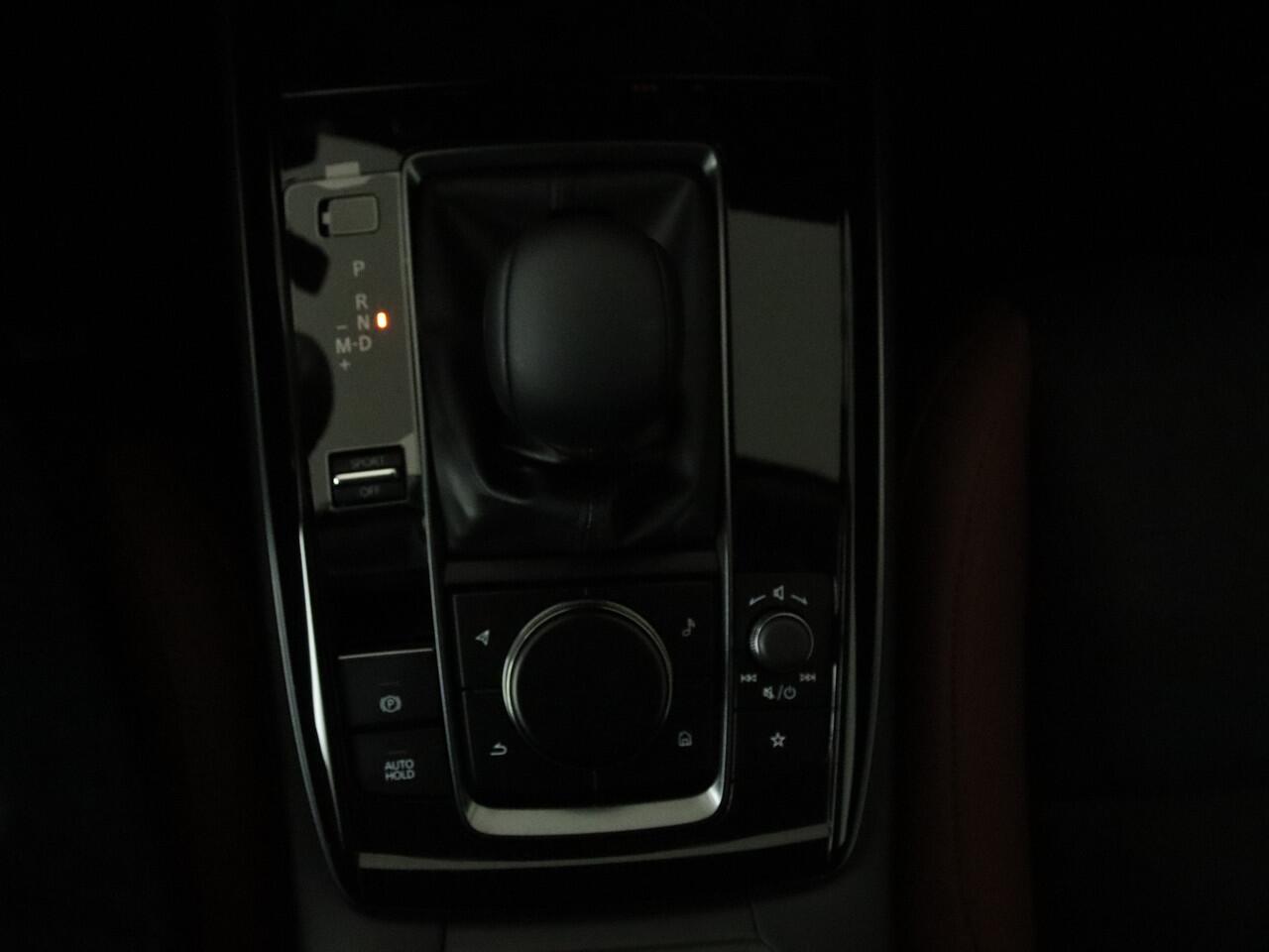 Mazda CX-30 2.5 e-SkyActiv-G M Hybrid Nagisa automaat | Navigatie | Camera | LM velgen | Half leder | Elektrisch verstelb. bestuurdersstoel met geheugen |