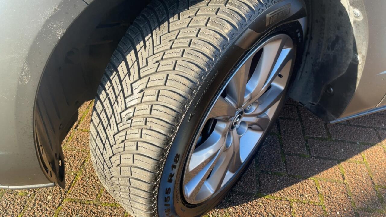 Mazda CX-30 2.0 E Sportive Hybride , Bose, Navi, Stoelverw, trekhaak 31.000k