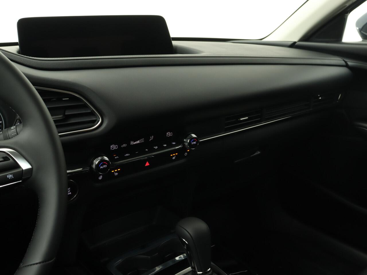 Mazda CX-30 2.0 e-SkyActiv-X M Hybrid AWD Centre-line | Design Pack | Elektrisch Bedienbare Achterklep |