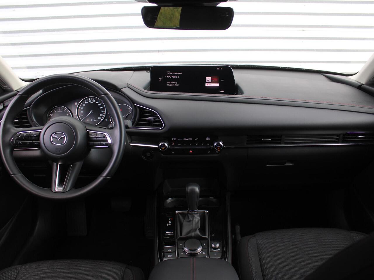 Mazda CX-30 2.0 e-SkyActiv-X M Hybrid Homura | Camera | Cruise adapt. | Stoelverwarming | 18" LM | Elek. achterklep | HUD | LED |