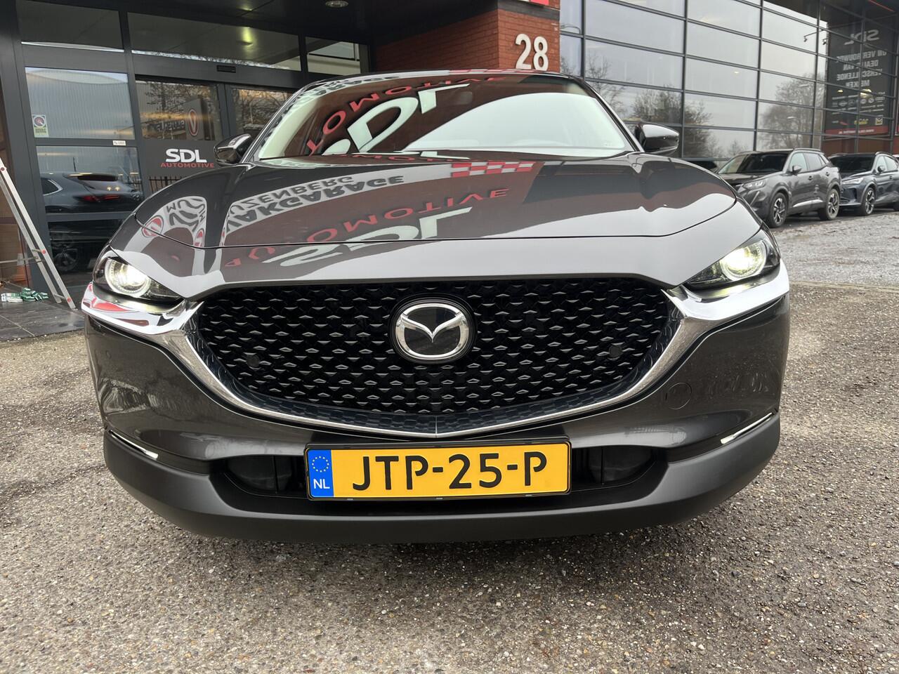 Mazda CX-30 2.0 e-SkyActiv-X M Hybrid Luxury // LEDER // ELEK.STOEL+GEHEUGEN // CAMERA // NAVI+CARPLAY // HEAD-UP DISPLAY //