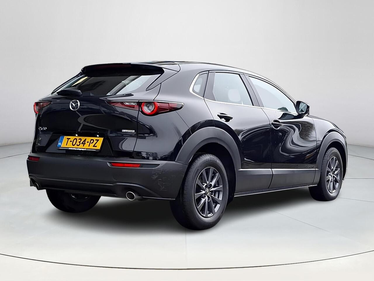Mazda CX-30 2.0 e-SkyActiv-G M Hybrid | Apple Carplay/Android Auto | Parkeersensoren achter | Adaptief Cruise Control | Head-up Display | Lichtmetalen velgen |