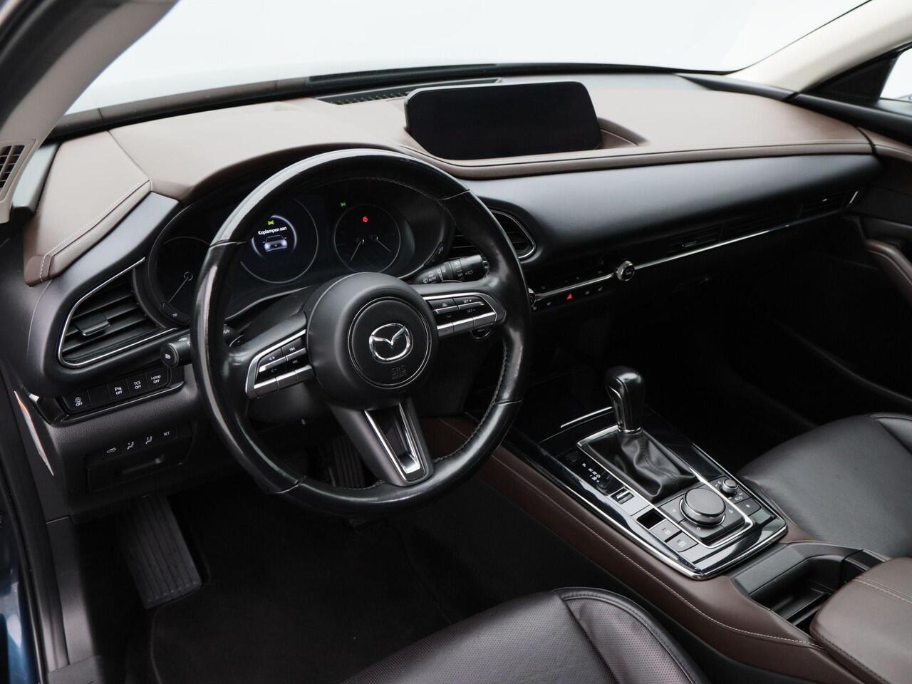 Mazda CX-30 2.0 e-SkyActiv-X M Hybrid Luxury Adaptive Cruise | Navigatie | Camera | Stoel- & Stuurverwarming | Apple CarPlay/Android auto | 44.055 km!!