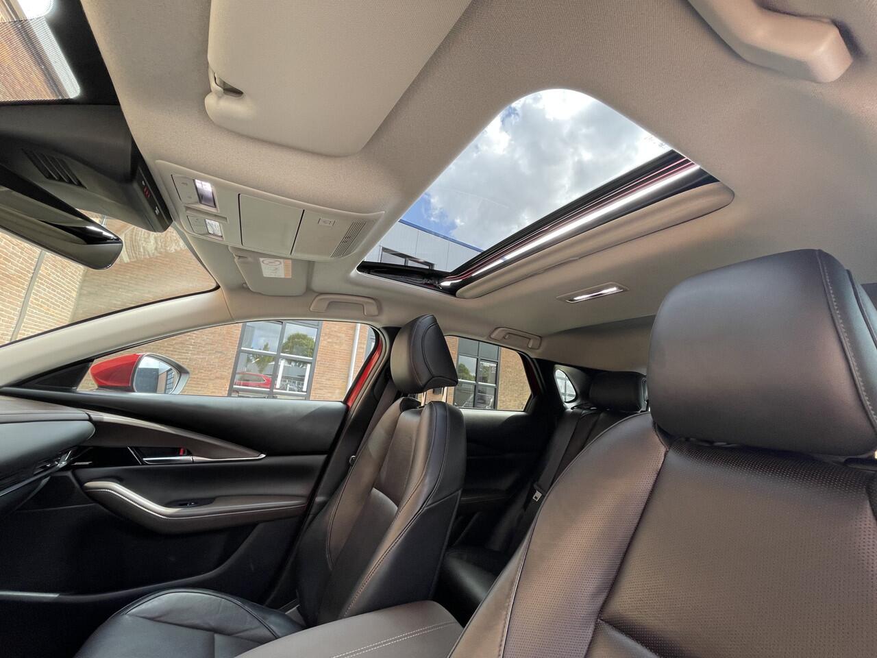 Mazda CX-30 2.0 e-SkyActiv-X 180 M Hybrid 4WD Luxury | AUTOMAAT | SUNROOF | I-PACK | BOSE | LEDER | FULL-OPTION!!