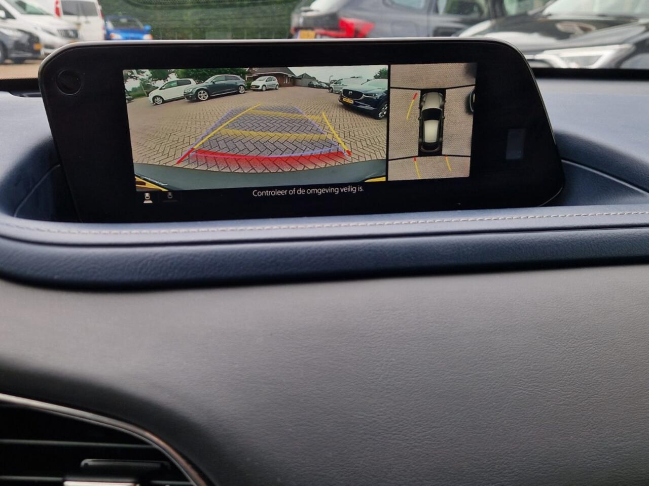 Mazda CX-30 2.0 e-SkyActiv M Hybrid, RONDOM CAMERA / NAVI