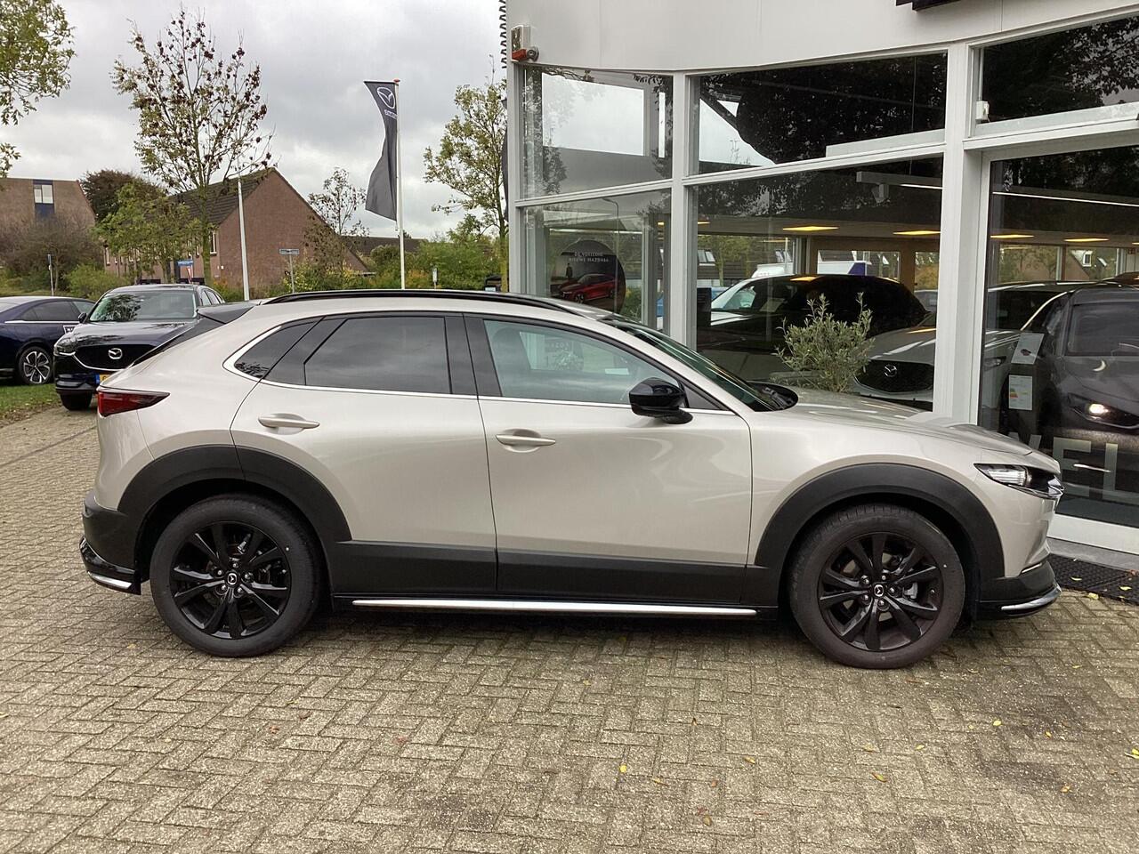 Mazda CX-30 2.0 e-SkyActiv-X M Hybrid Homura 186 PK motor / Aeropakket / Roofrails / Dorpelbeschermers/ Sportpakket/ Navigatie/ Apple Carplay/ Android Auto/ Automaat