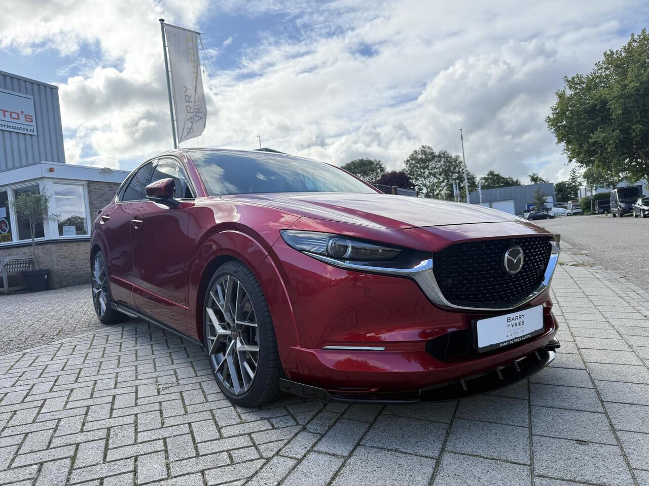 Mazda CX-30 2.0 e-SkyActiv-G M Hybrid Luxury | Bose | Head-up Display | Afneembare Trekhaak | Adaptief Cruise Control |