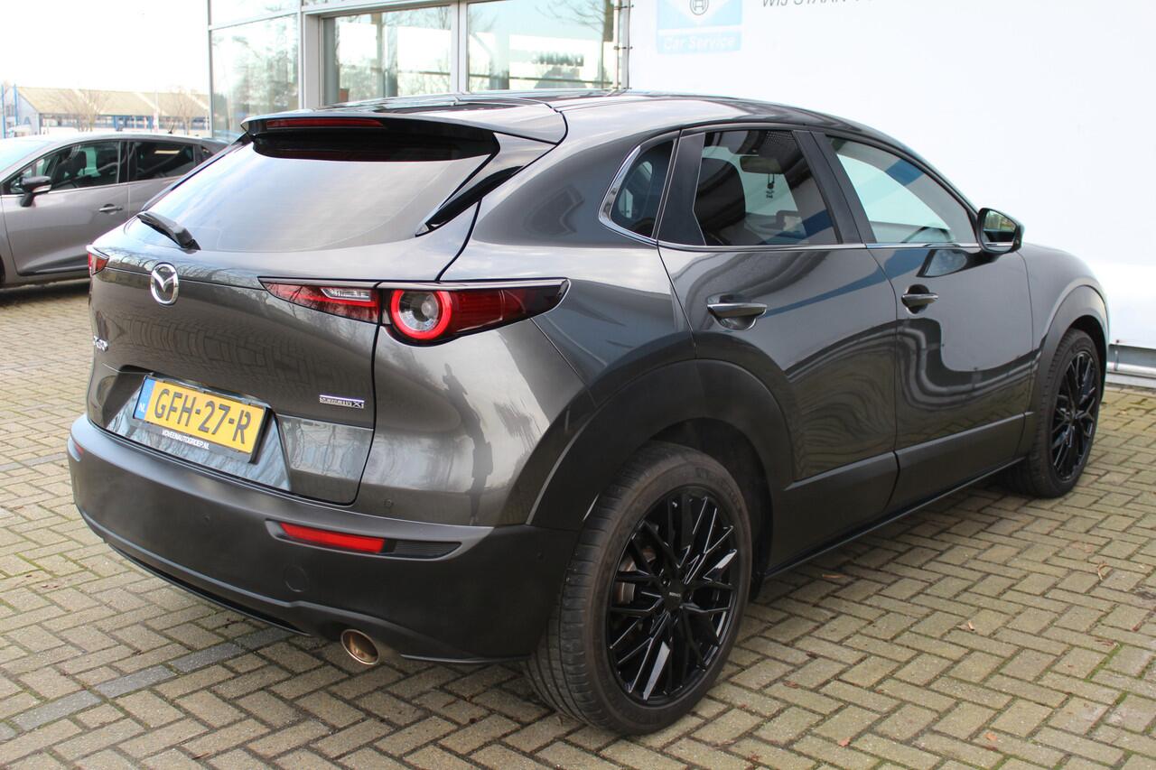 Mazda CX-30 2.0 e-SkyActiv-X M Hybrid Comfort | Incl. 12 maanden Garantie | 360* Camera | Adaptive cruise controle | Lane assist | Stoel/Stuur verwarming | Elektrische kofferbakklep | Dodenhoeksensoren | Keyless start | Head-Up Display | Parkeersensoren V+A | Climate