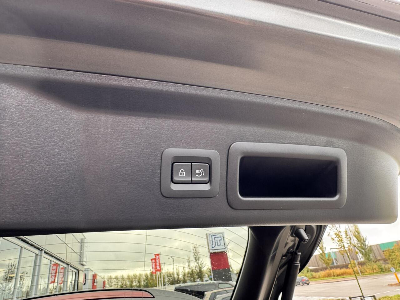 Mazda CX-30 2.5 e-SkyActiv-G M Hybrid Homura Automaat | Carplay | Stoelverwarming | Head up display