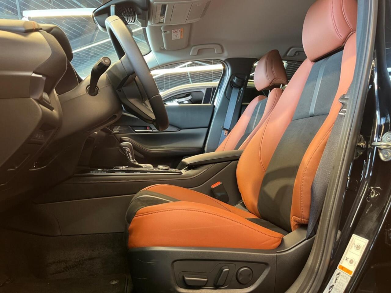 Mazda CX-30 2.5 eSA-G Nagisa 140pk Automaat | SPORT-PAKKET