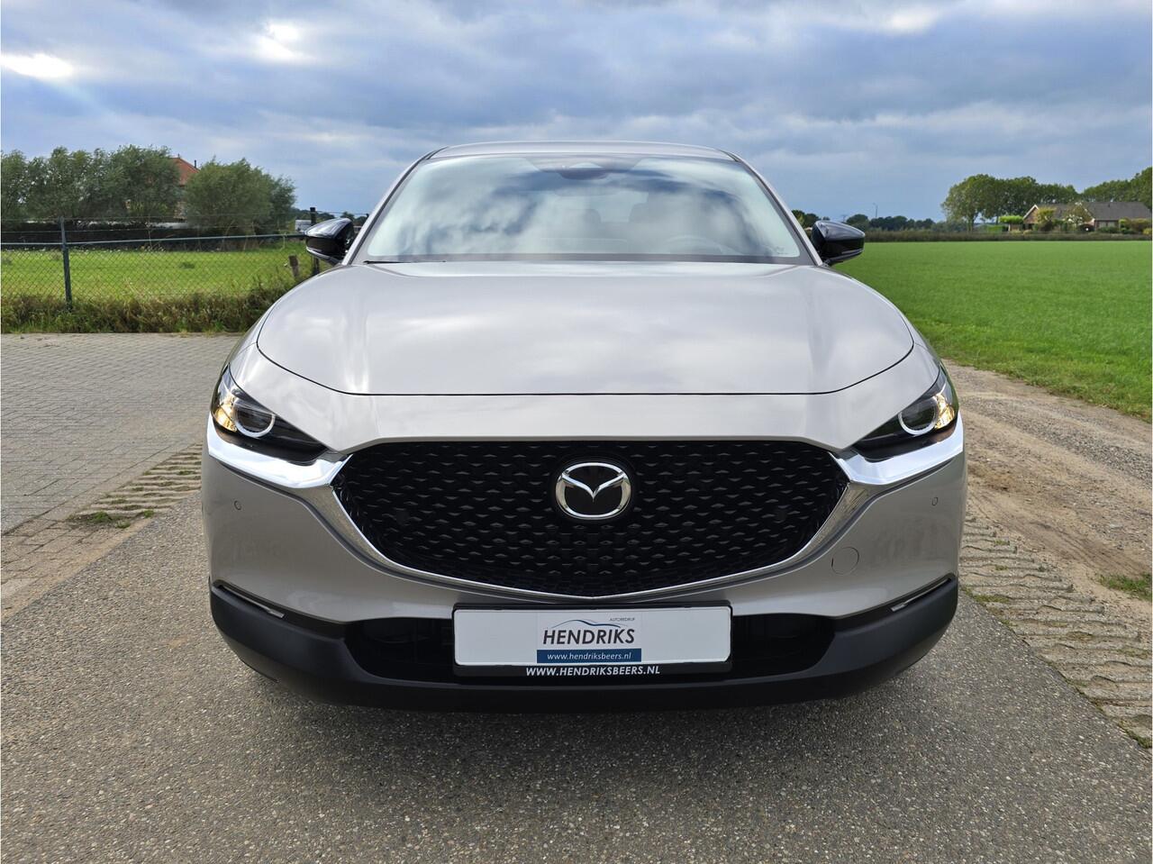 Mazda CX-30 2.5 e-SkyActiv-G M Hybrid Centre-line - 140 Pk - ParkeerCamera - Stoelverwarming - Navi