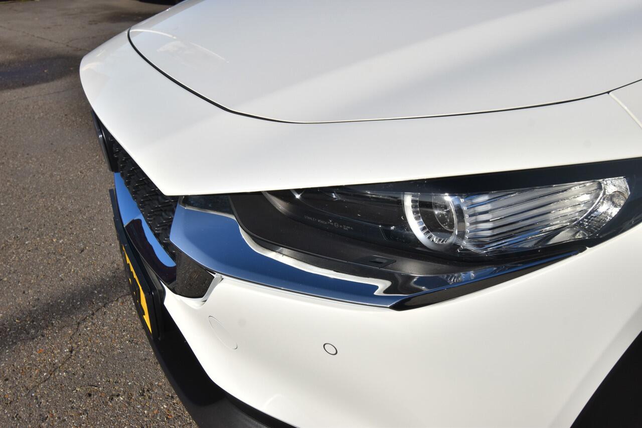 Mazda CX-30 2.0 e-SkyActiv-X M Hybrid Comfort , ST+STUUR VERW , NAVI , CLIMATR , CR CONTR , TREKHAAK , PDC V+A ,
