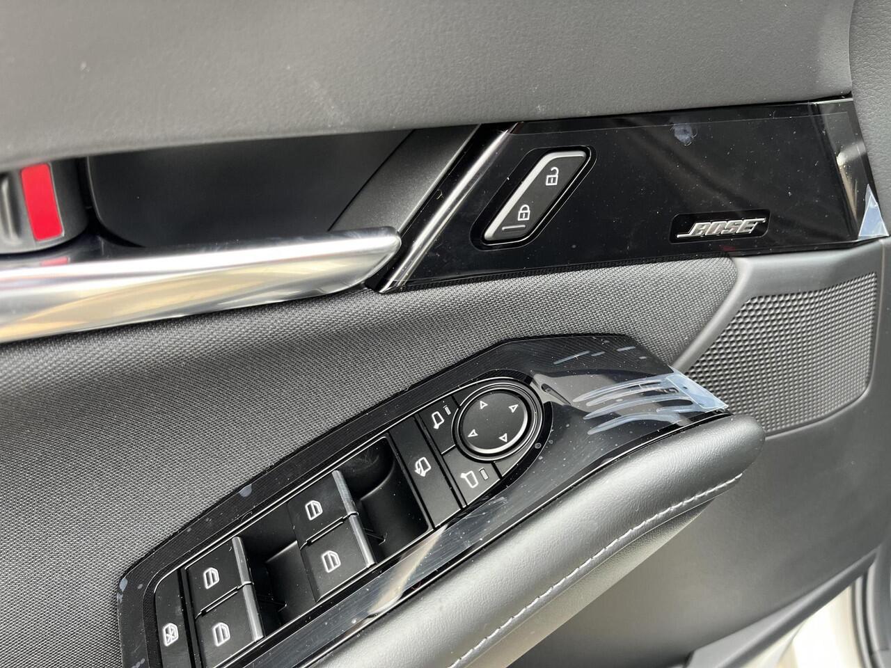 Mazda CX-30 2.5 e-SkyActiv-G M Hybrid Exclusive-line Business | Apple Carplay/Android Auto | Bose® premium-audiosysteem |