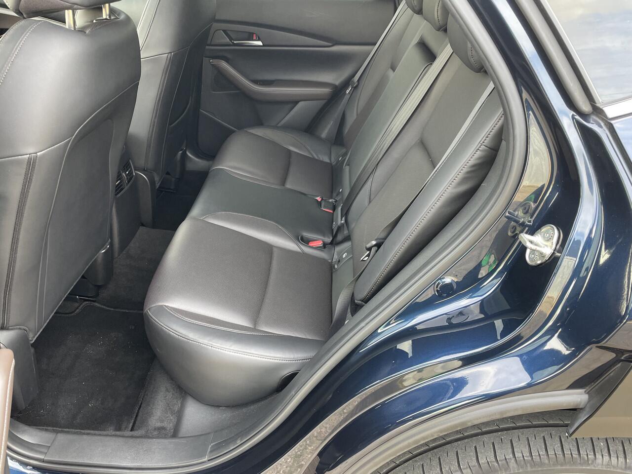 Mazda CX-30 2.0 e-SkyActiv-X M Hybrid Luxury | AUTOMAAT | LEDER | BOSE | OPEN DAK | NAVI | 18 INCH LMV | WINTERPAKKET