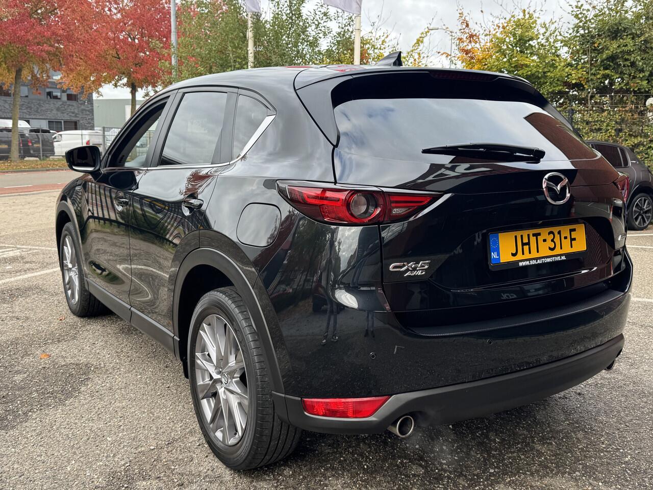 Mazda CX-5 2.0 SkyActiv-G 165 Luxury // FULL LED // 360 CAMERA+SENSOREN // HUD DISPLAY // DODEHOEK // NAVI // STUUR+STOELVERWARMING // ELEK. ACHTERKLEP //