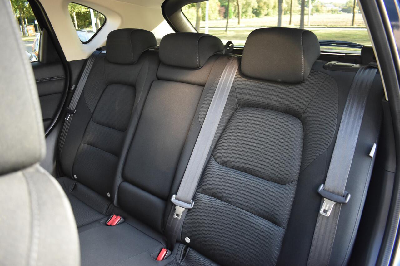 Mazda CX-5 2.0 e-SA-G M Hybrid 165 Advantage / Automaat / 360 Camera / Carplay / Parkeerhulp / Trekhaak 2000kg / Stoel & stuur verwarming