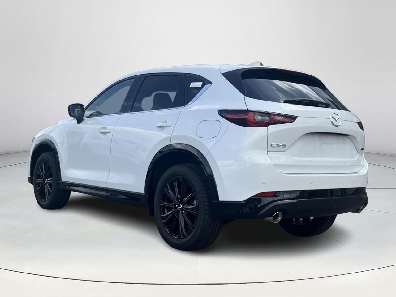 Mazda CX-5 2.0 e-SkyActiv-G M Hybrid 165 Homura ¤ 7.500,- korting | Schuif/kanteldak | Elektrische stoelen met geheugenstand | Stoelkoeling en Verwarming | Stuurverwarming | 360 Camera | Bose | Adaptieve cruise control | Head-up Display |