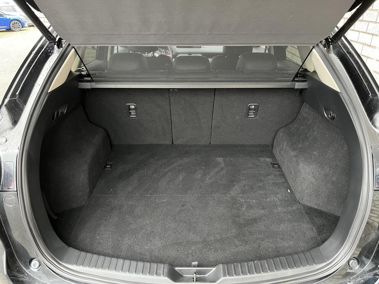 Mazda CX-5 2.0 SkyActiv-G 165 Sportive | Adaptive Cruise Control | 360° Camera | Stoel + stuurverwarming | Elektrische Achterklep |