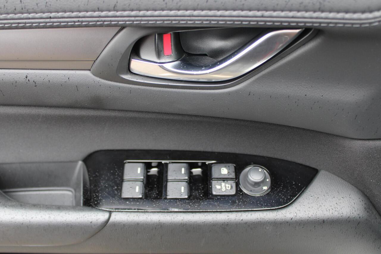 Mazda CX-5 2.0 SkyActiv-G 165 Advantage , Trekhaak, 360 Camera, HUD, Navi, Apple Carplay, LMV 19 Inch, Cruise, Stuur/Stoelverwarming